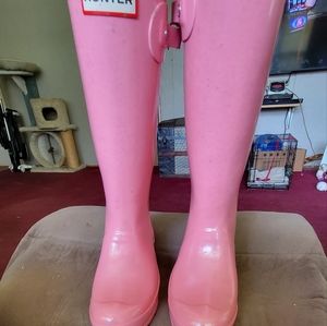 - Hunter kid glitter rain boots